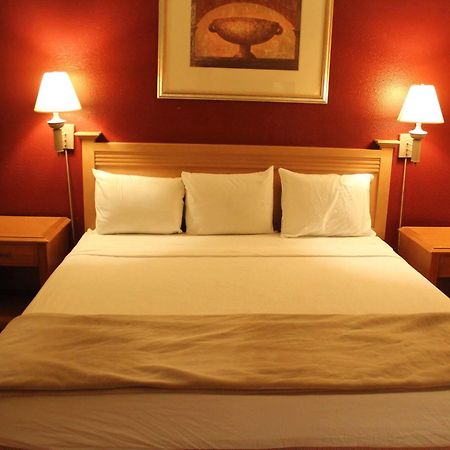 Fortuna Inn And Suites Tucson Ngoại thất bức ảnh