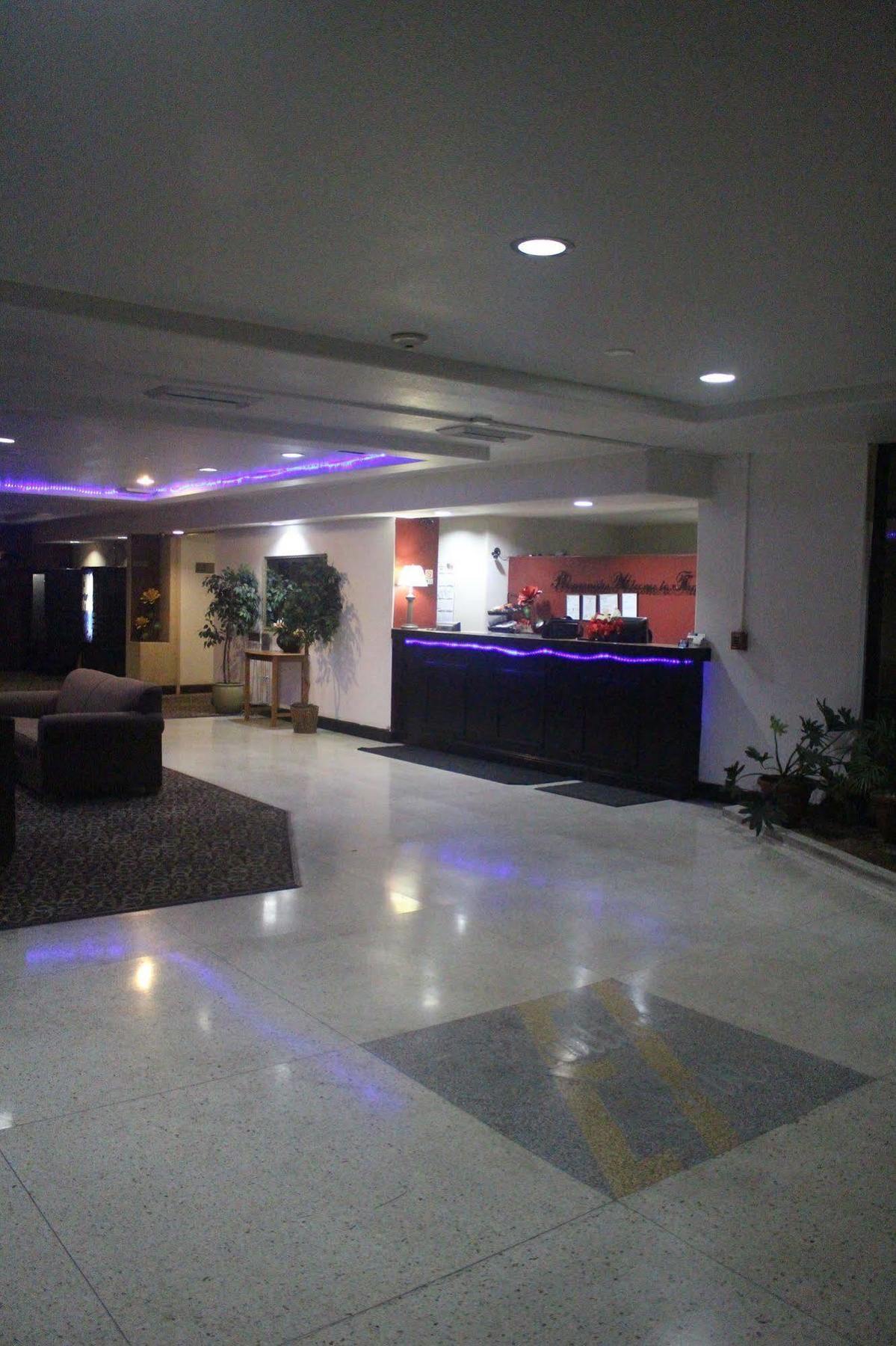 Fortuna Inn And Suites Tucson Ngoại thất bức ảnh