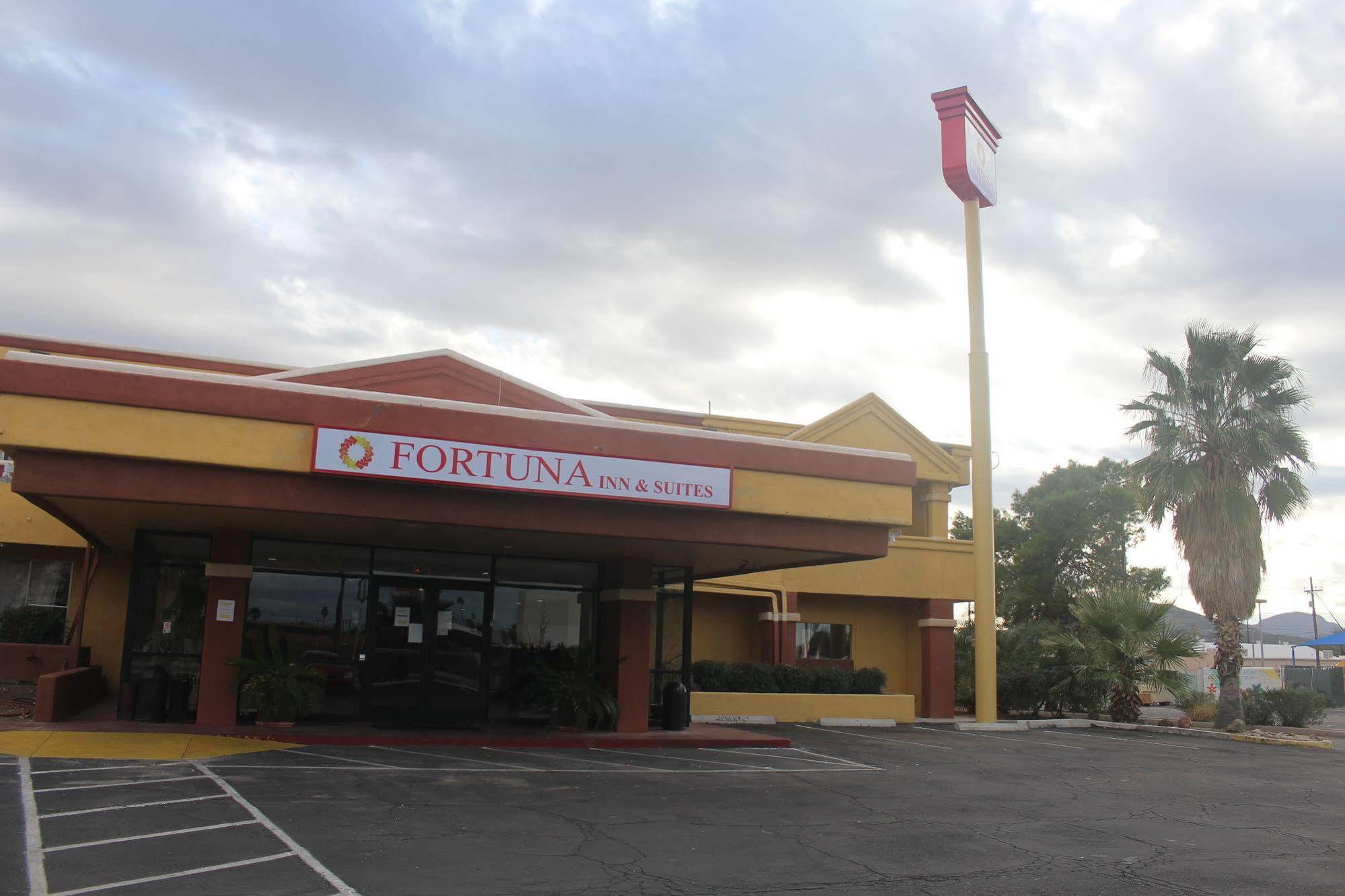 Fortuna Inn And Suites Tucson Ngoại thất bức ảnh
