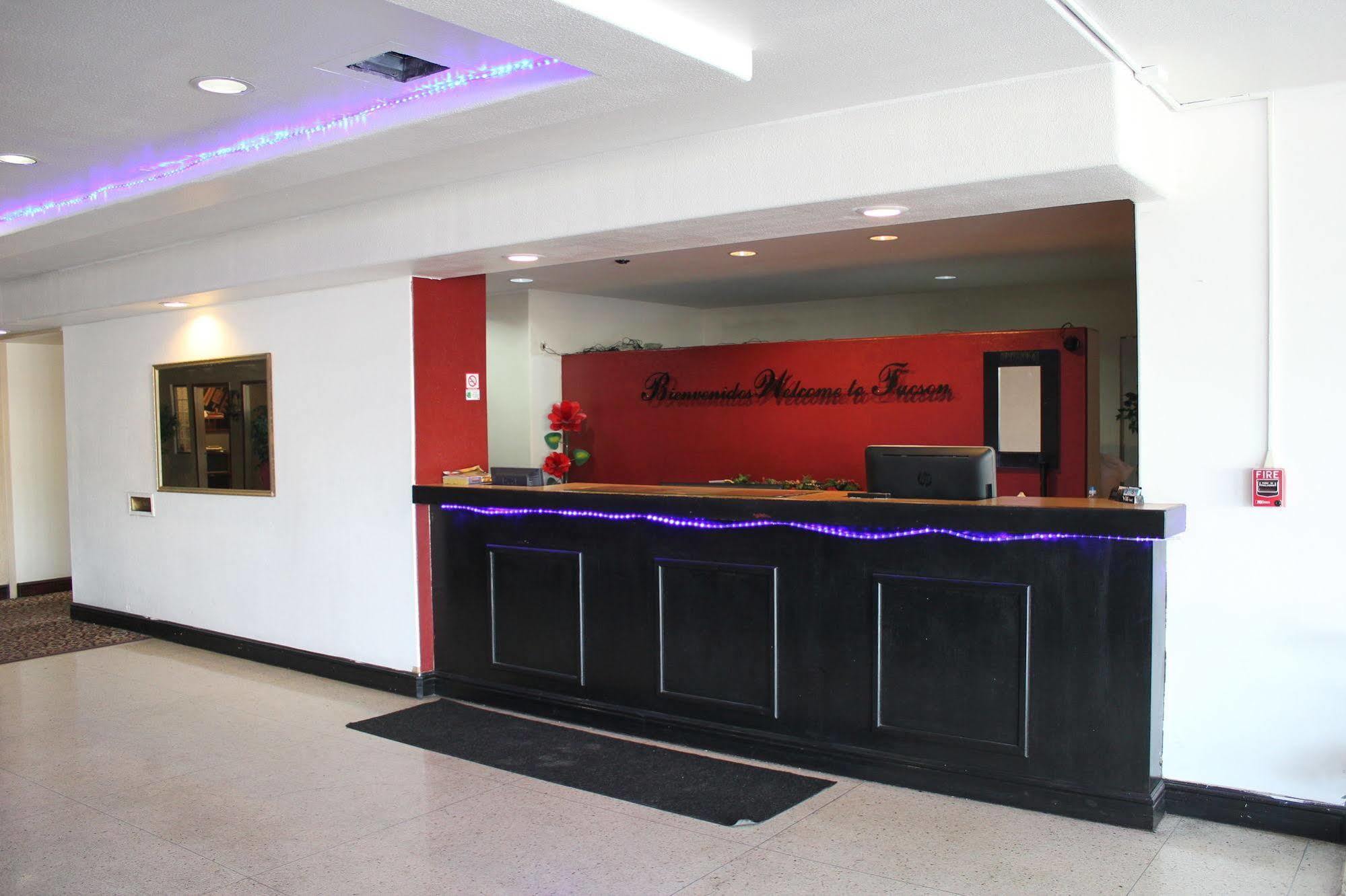 Fortuna Inn And Suites Tucson Ngoại thất bức ảnh