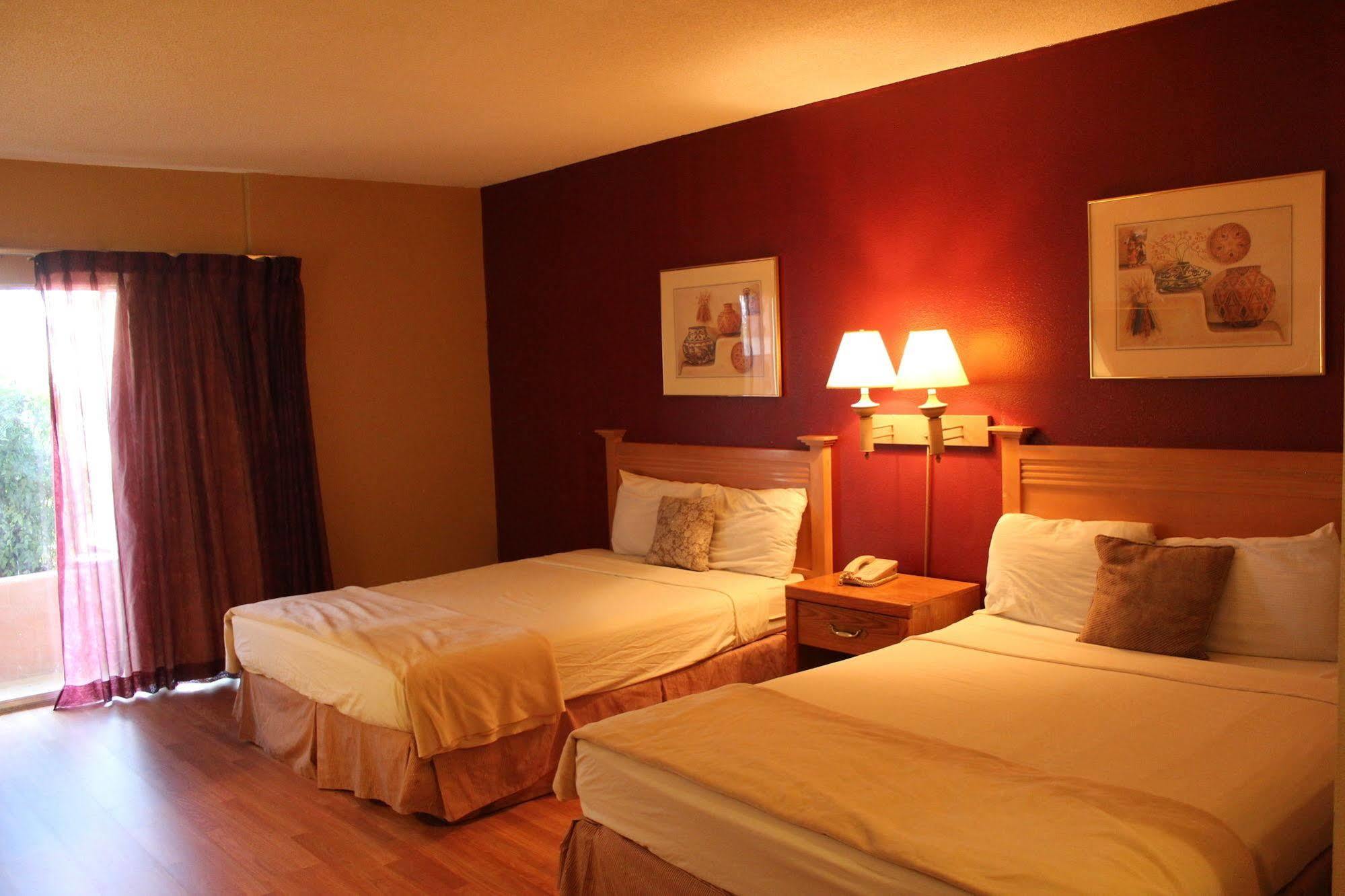 Fortuna Inn And Suites Tucson Ngoại thất bức ảnh