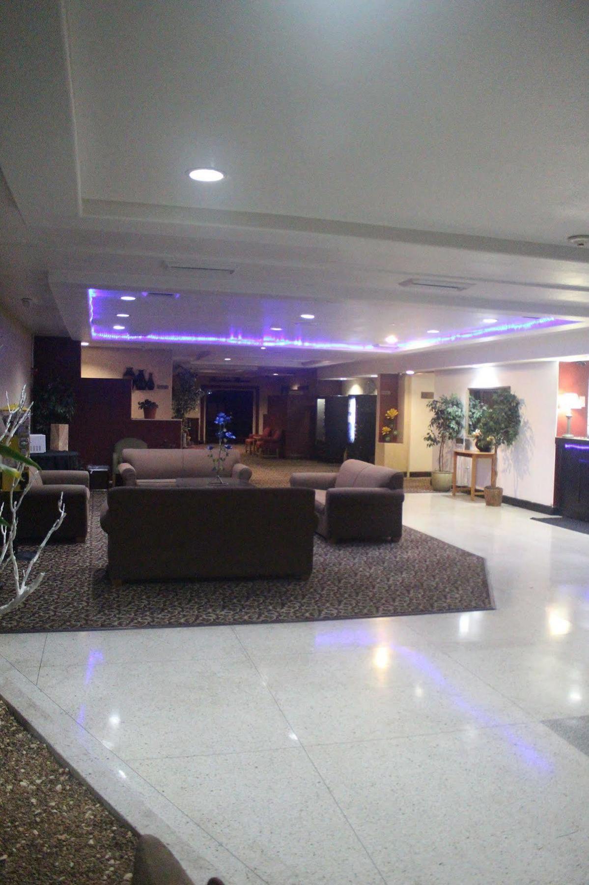 Fortuna Inn And Suites Tucson Ngoại thất bức ảnh